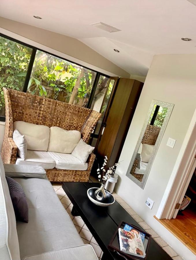 Entire Private Beautiful 2 Bedroom Plus Den House With Gated Front&Back Yard And Free Parking 10Min Drive To Miami Beach Exterior foto